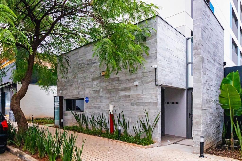 Estreia! Conforto P/ 4, Garagem, Av. Paulista Apartamento *